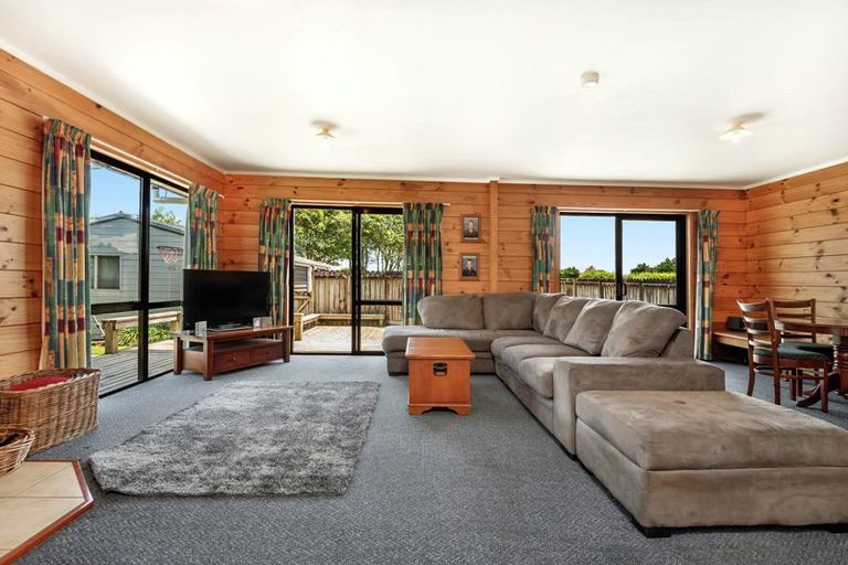Photo of property in 56 Puni Road, Pukekohe, 2120