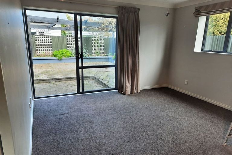 Photo of property in 21 Scotston Avenue, St Albans, Christchurch, 8052