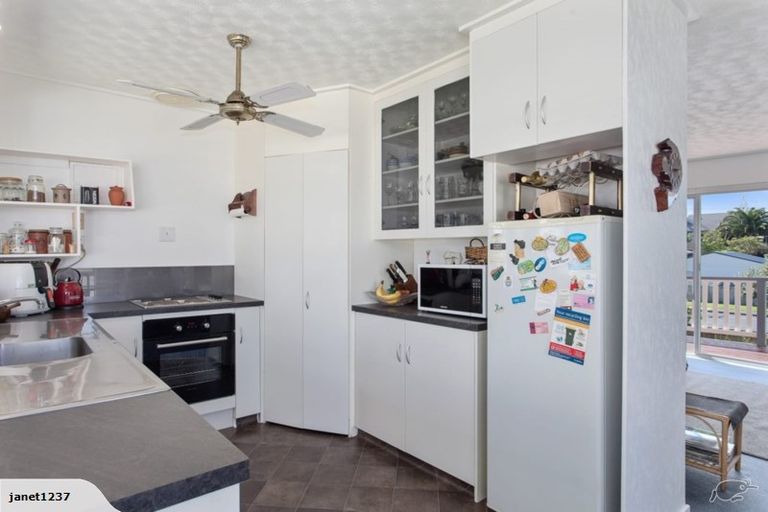 Photo of property in 166 Harbour Road, Ohope, 3121