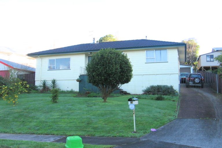 Photo of property in 14 Flamingo Court, Goodwood Heights, Auckland, 2105