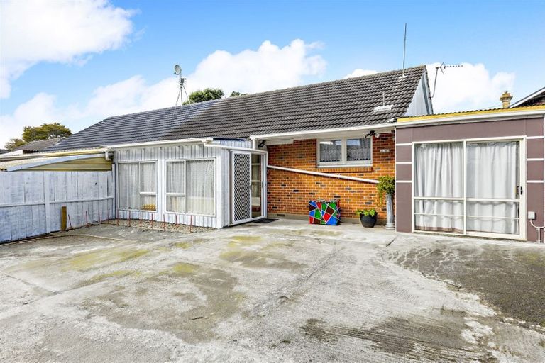 Photo of property in 2/41 Tui Road, Papatoetoe, Auckland, 2025