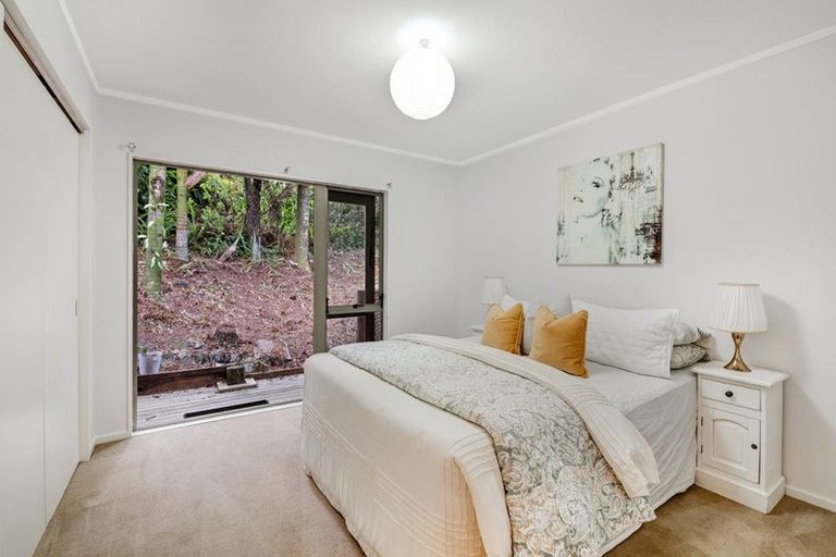Photo of property in 2/48 Park Hill Road, Birkenhead, Auckland, 0626
