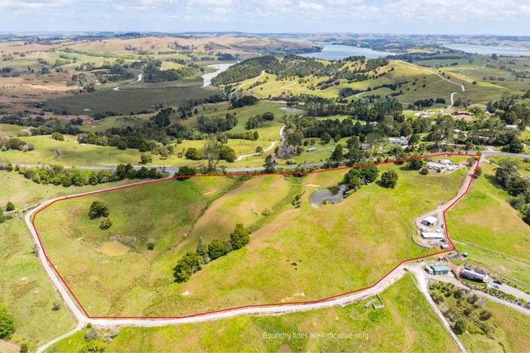 Photo of property in 1820 State Highway 12, Paparoa, 0571