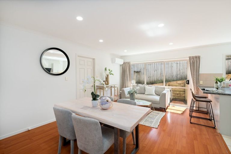 Photo of property in 103a Barrys Road, Glendene, Auckland, 0602