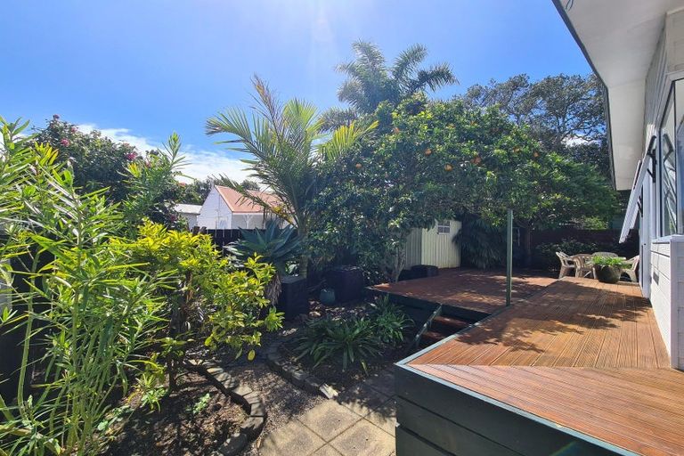 Photo of property in 1691 Rings Road, Coromandel, 3506