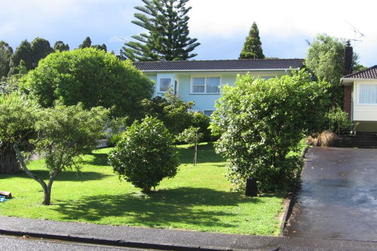 Photo of property in 20 Rimutaka Place, Titirangi, Auckland, 0604