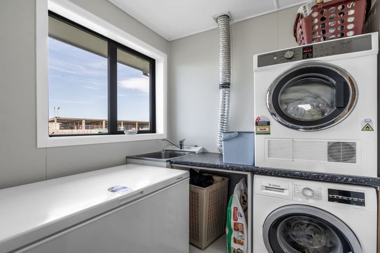 Photo of property in 31 Chesney Place, Heidelberg, Invercargill, 9812