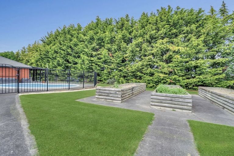 Photo of property in 40 Hunts Road, Waimate, 7978