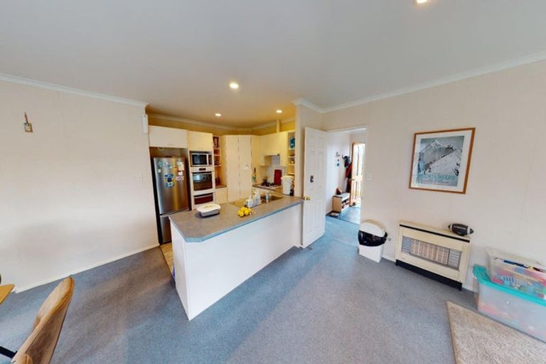 Photo of property in 1 Warwick Place, Springvale, Whanganui, 4501