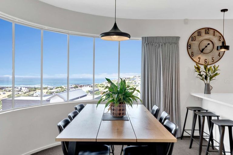 Photo of property in 3 Ledger Lane, Mount Pleasant, Christchurch, 8081