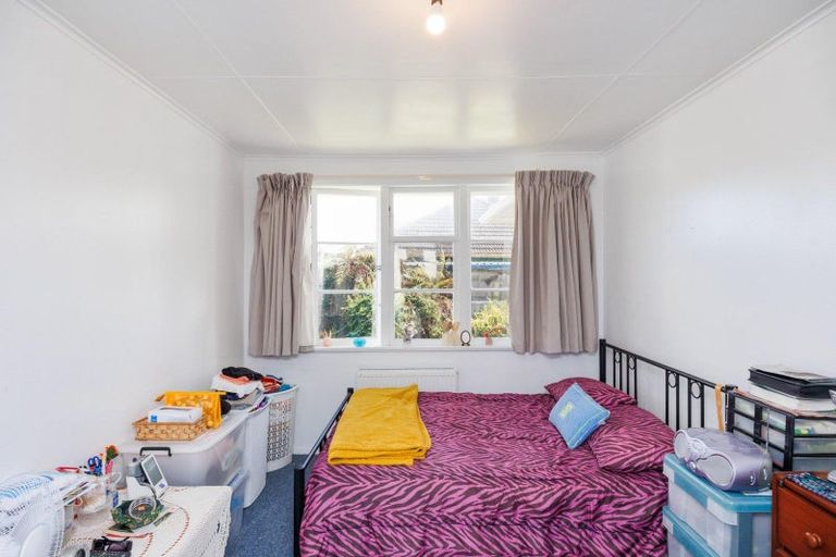 Photo of property in 48 Tweed Street, Roslyn, Palmerston North, 4414