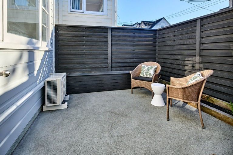 Photo of property in 113 Austin Street, Mount Victoria, Wellington, 6011