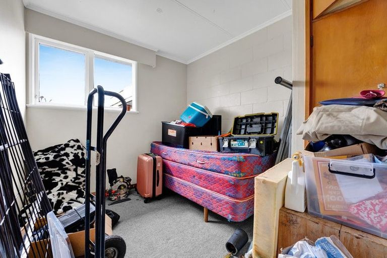 Photo of property in 39 Gloag Street, Waverley, 4510