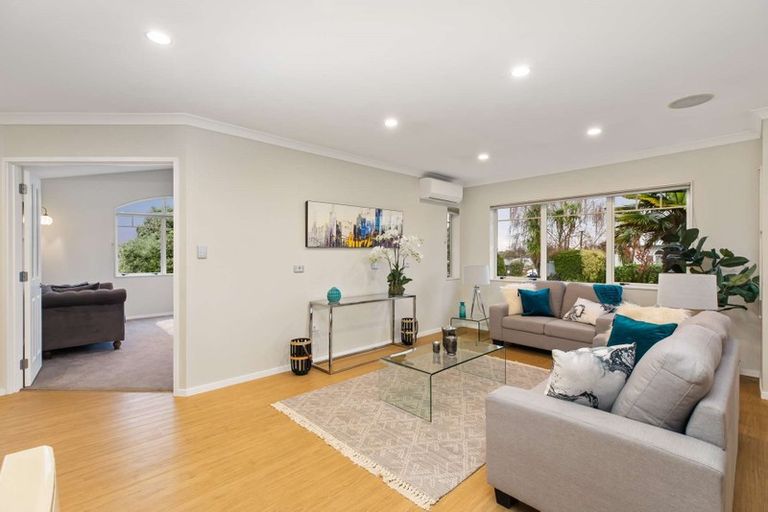 Photo of property in 10 West Street, Papakura, 2110