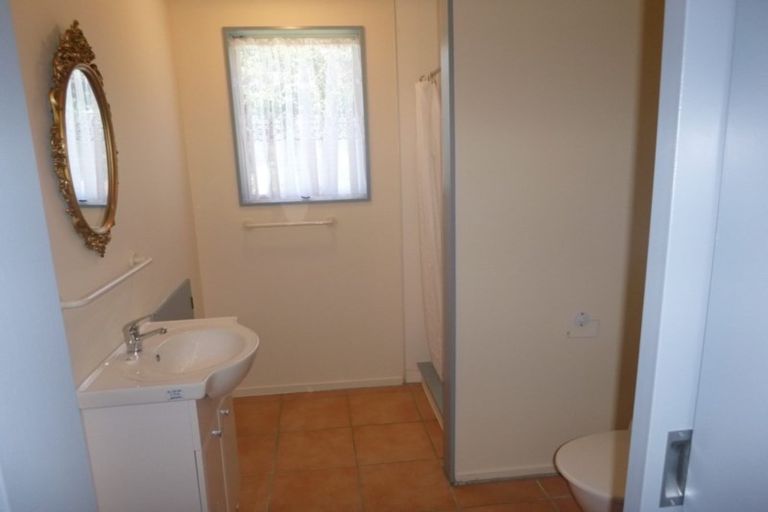 Photo of property in 17 Valentine Road, Bridge Pa, Hastings, 4175