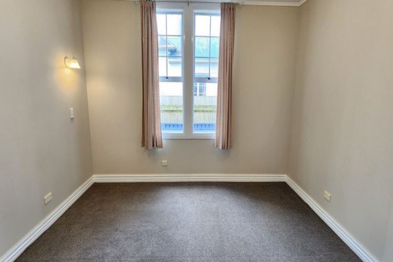 Photo of property in 111 Wilson Street, Hawera, 4610