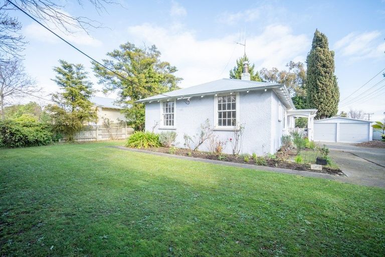 Photo of property in 17 Raymond Street, Bunnythorpe, Palmerston North, 4481