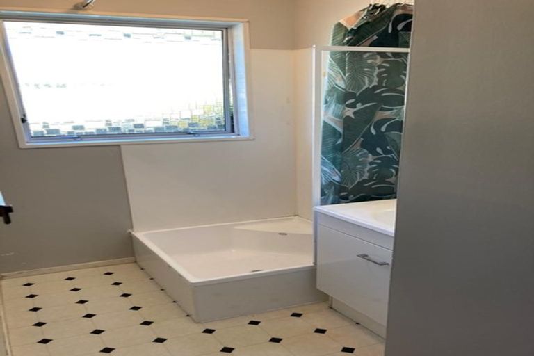 Photo of property in 1/56 Sapphire Street, Casebrook, Christchurch, 8051