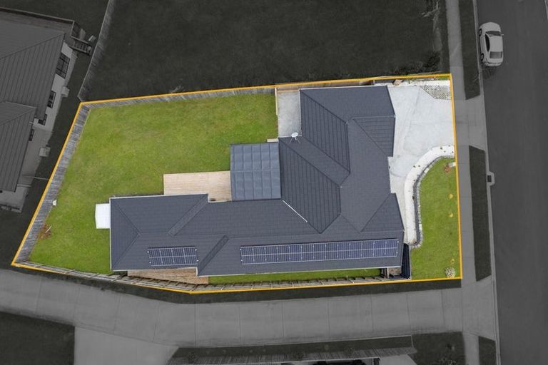 Photo of property in 17 Peacock Place, Pokeno, 2402