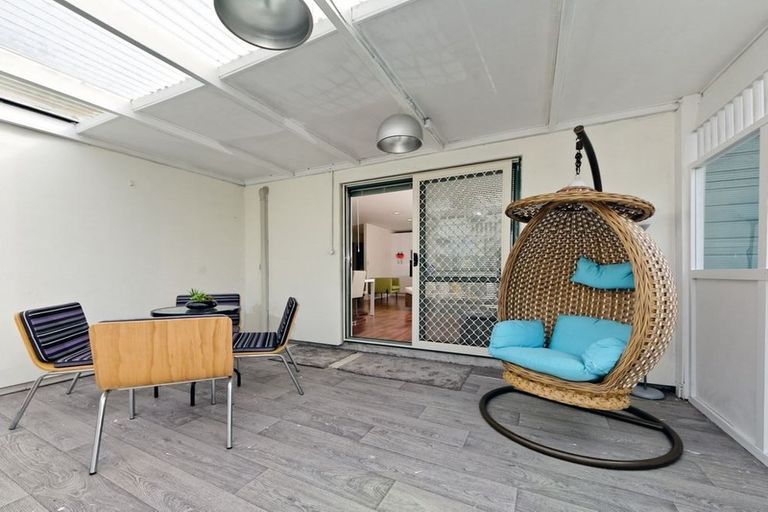 Photo of property in 20 Albizia Avenue, Henderson, Auckland, 0612