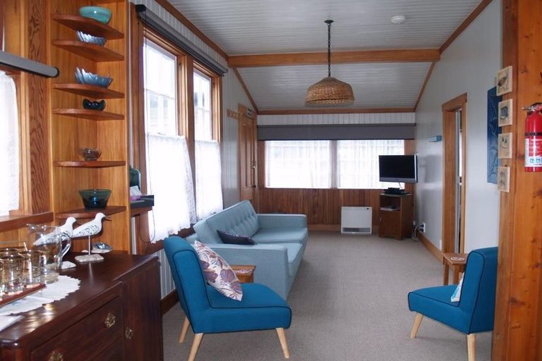 Photo of property in 47 Moana Street, Otaki Beach, Otaki, 5512