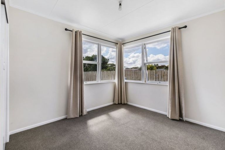 Photo of property in 108 Collins Road, Melville, Hamilton, 3206