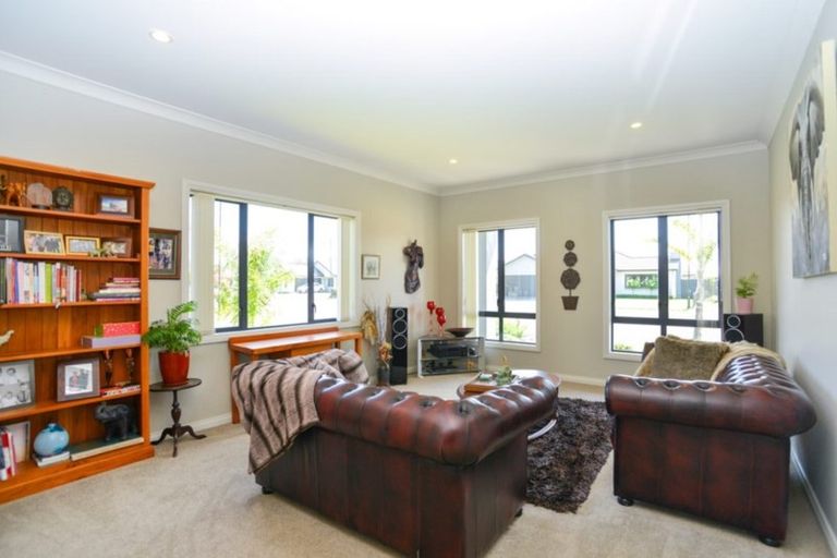 Photo of property in 17 Akaroa Road, Poraiti, Napier, 4112