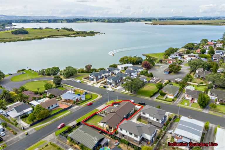 Photo of property in 47 Evans Road, Weymouth, Auckland, 2103
