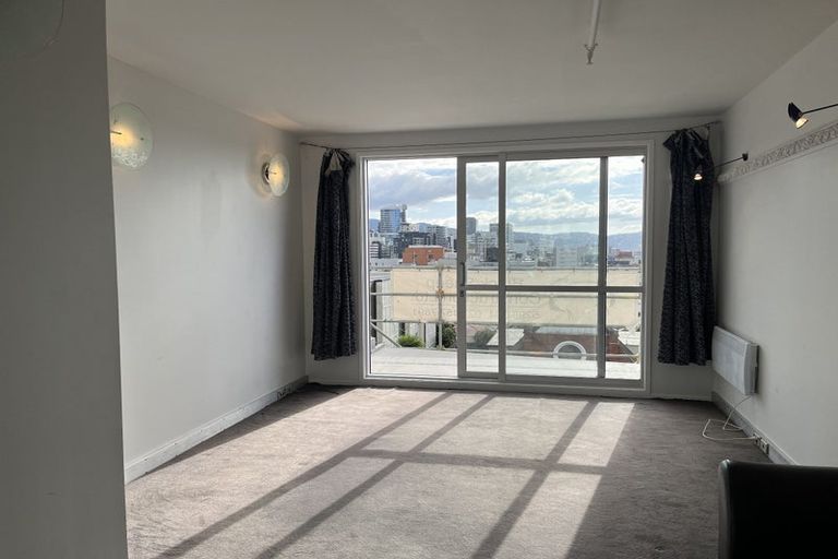 Photo of property in Qba Apartments, 4u/51 Webb Street, Mount Cook, Wellington, 6011