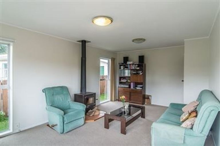 Photo of property in 22a Buckley Grove, Paraparaumu, 5032