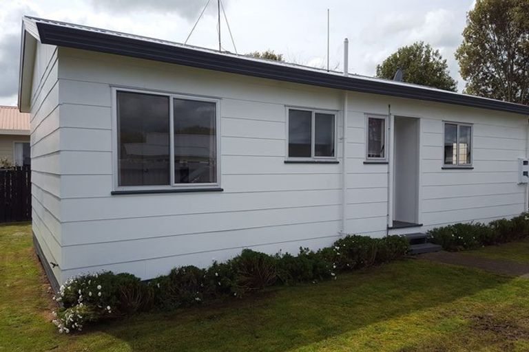 Photo of property in 20b Kentucky Crescent, Nawton, Hamilton, 3200