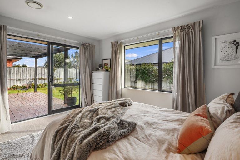 Photo of property in 6 Waimarie Street, Pegasus, 7612