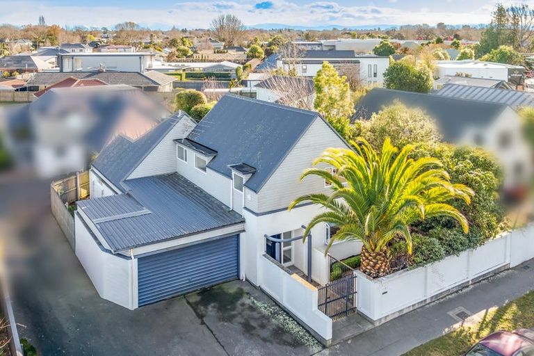 Photo of property in 1/125 Clyde Road, Ilam, Christchurch, 8041