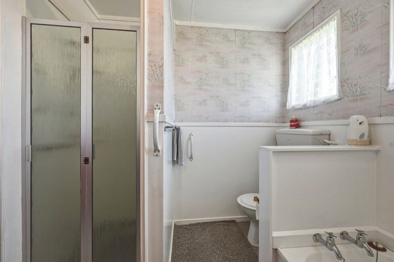 Photo of property in 25 Browning Crescent, Owhata, Rotorua, 3010