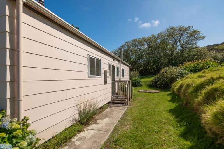 Photo of property in 9 Taumatawiwi Street, Opononi, Kaikohe, 0473
