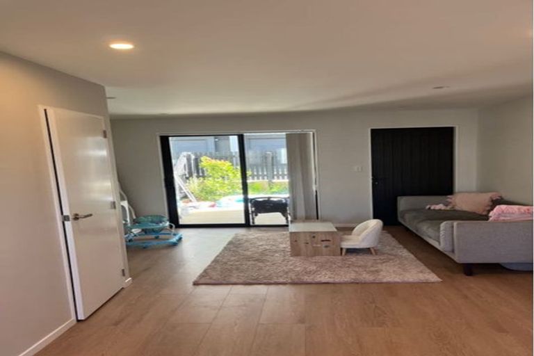 Photo of property in 31 Tukari Lane, Mangere Bridge, Auckland, 2022