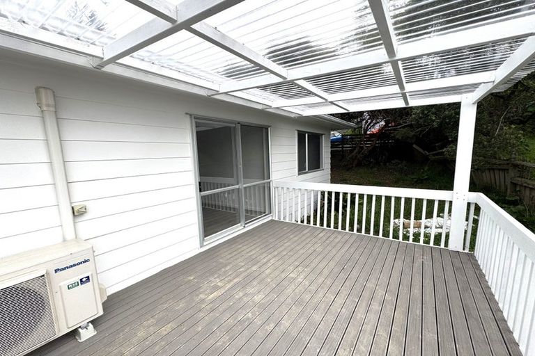 Photo of property in 48 Lauderdale Road, Birkdale, Auckland, 0626