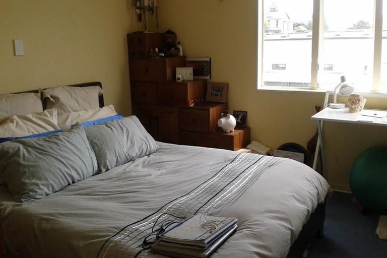 Photo of property in Colombo St Apartments, 11/10 Colombo Street, Newtown, Wellington, 6021