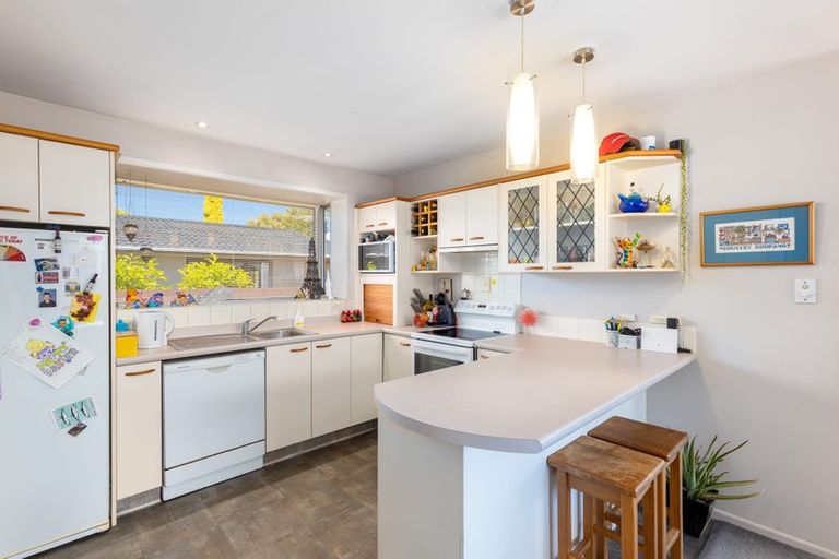 Photo of property in 10 Fenmere Place, Burwood, Christchurch, 8083