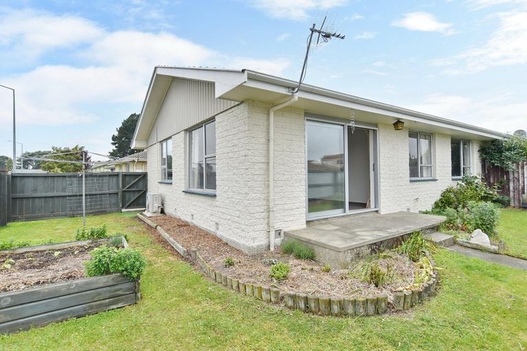 Photo of property in 28a Korora Street, Bromley, Christchurch, 8062
