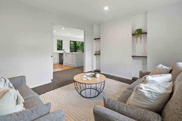 Photo of property in 15 Harrys Way, Redwood, Christchurch, 8051