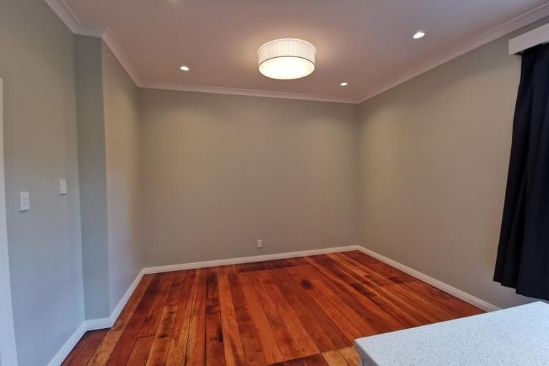 Photo of property in 23 Grass Street, Roseneath, Wellington, 6011