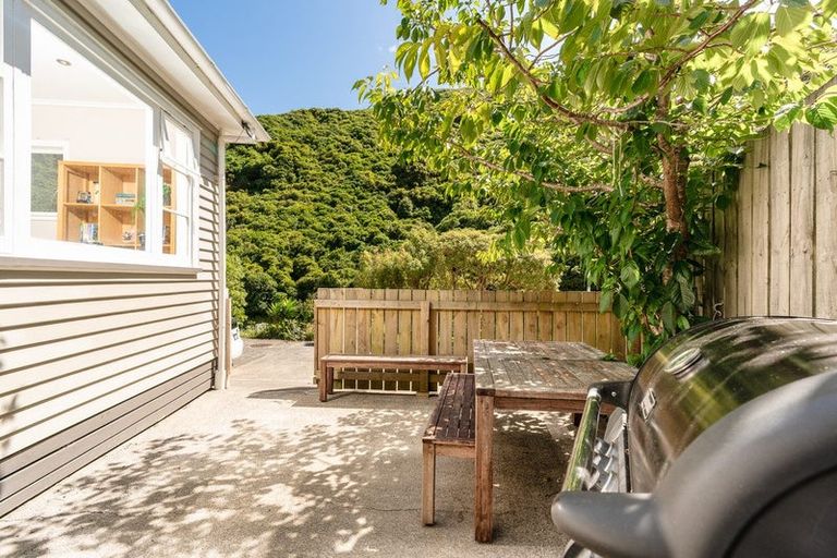 Photo of property in 489 Ohiro Road, Brooklyn, Wellington, 6021