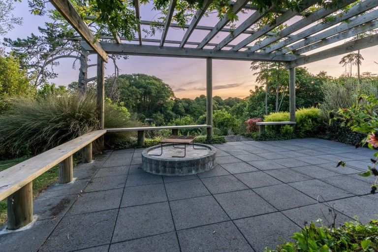 Photo of property in 1 Twin Oaks Drive, Tamahere, Hamilton, 3283