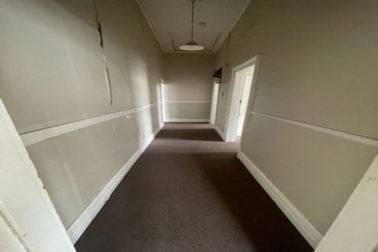 Photo of property in 35 Queens Drive, Richmond, Invercargill, 9810