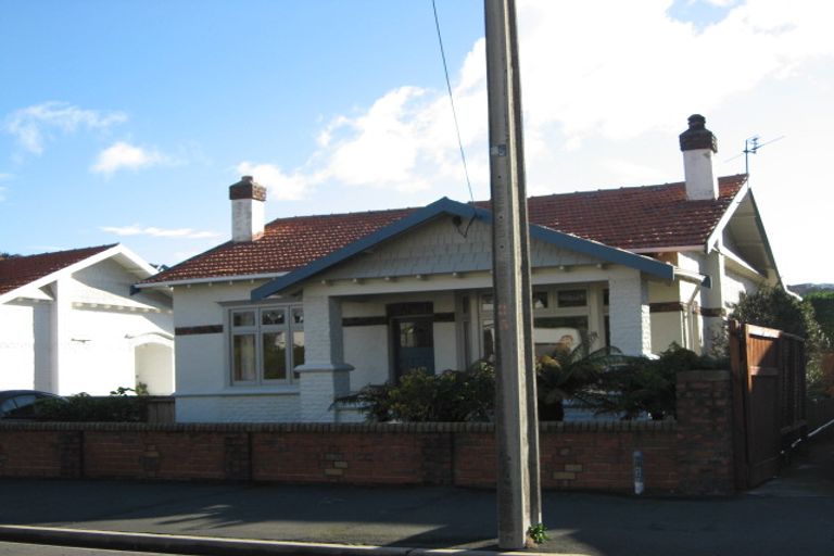 Photo of property in 184 Victoria Road, Saint Clair, Dunedin, 9012