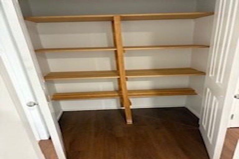 Photo of property in 3/17 Neta Grove, Henderson, Auckland, 0612