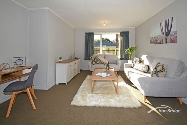 Photo of property in 11 Vicki Street, Sockburn, Christchurch, 8042