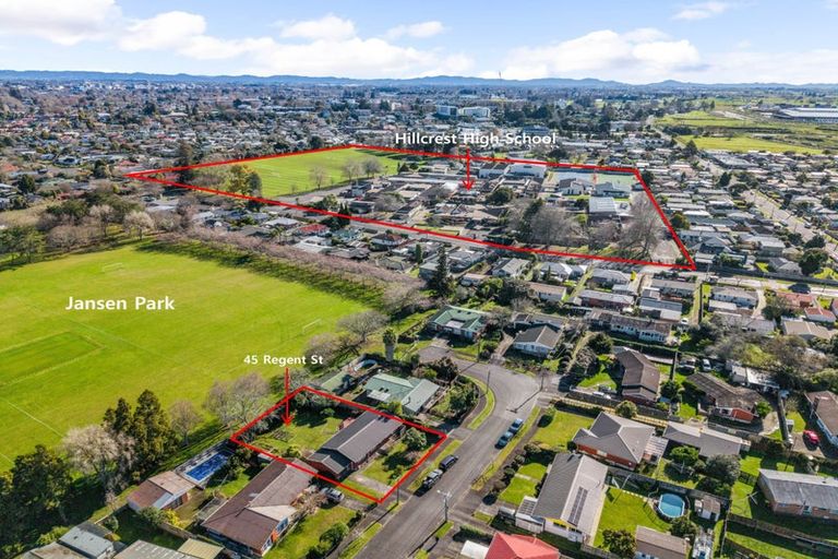 Photo of property in 45 Regent Street, Silverdale, Hamilton, 3216