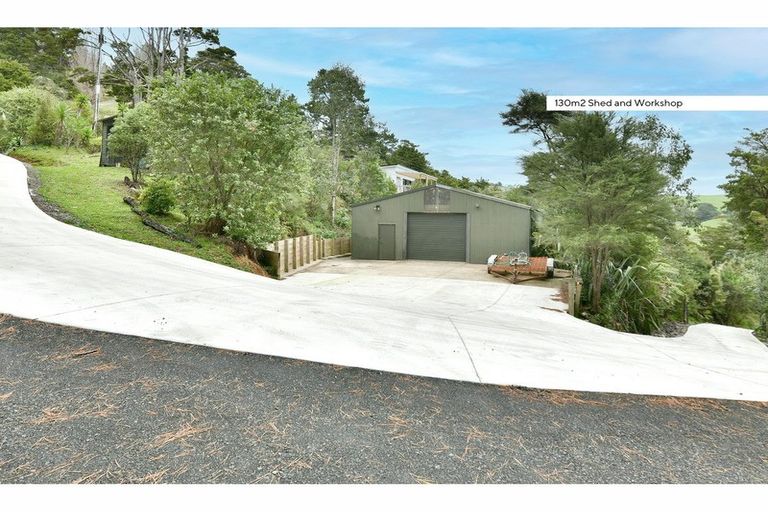 Photo of property in 32 Noakes Hill Road, Puhoi, Warkworth, 0994